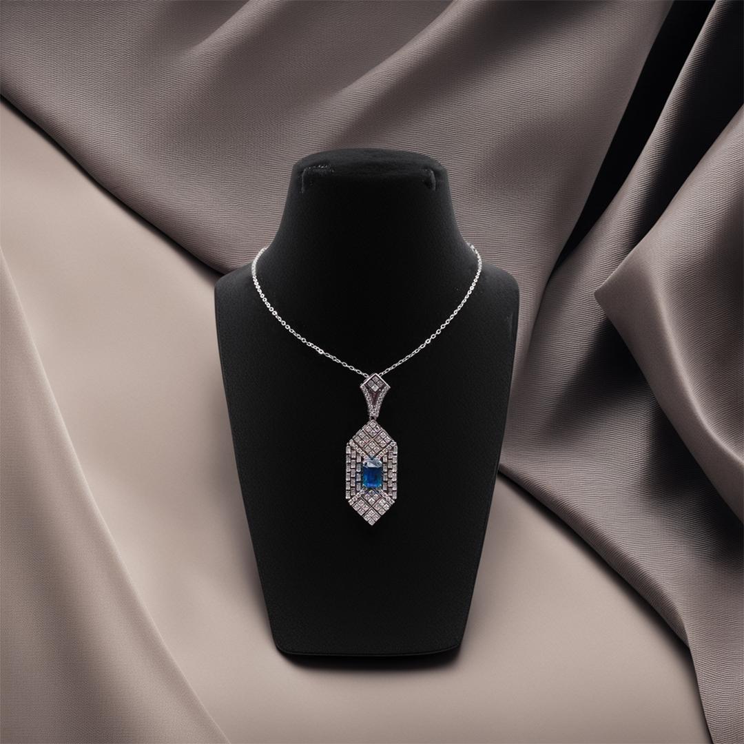 The Queen Sapphire Pendant