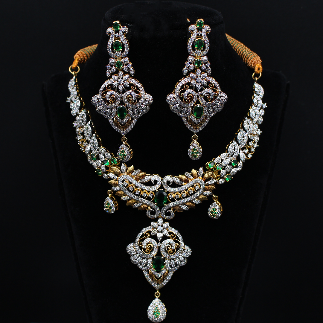 The Dynasty Necklace Set