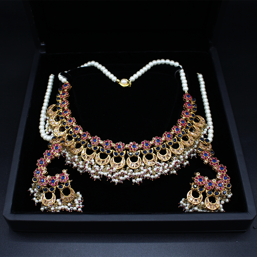 The Maharani Necklace Set