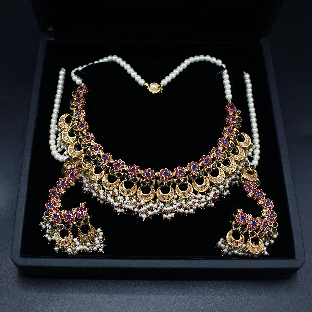 The Maharani Necklace Set